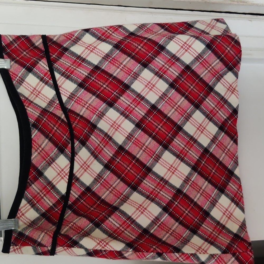 A plaid skirt